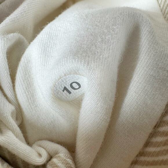 Lululemon Rollin with my Omies Hoodie Size 10 Mojave Tan Terry Back Vented - Picture 3 of 12